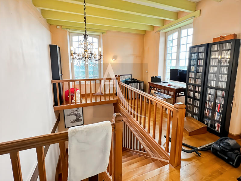 Maison - 170 m² - 6 pièces