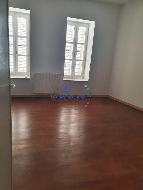 Appartement - 98 m² - 4 pièces