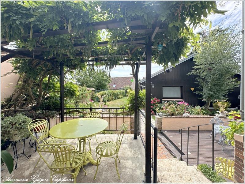 Maison de village - 231 m² - 6 pièces