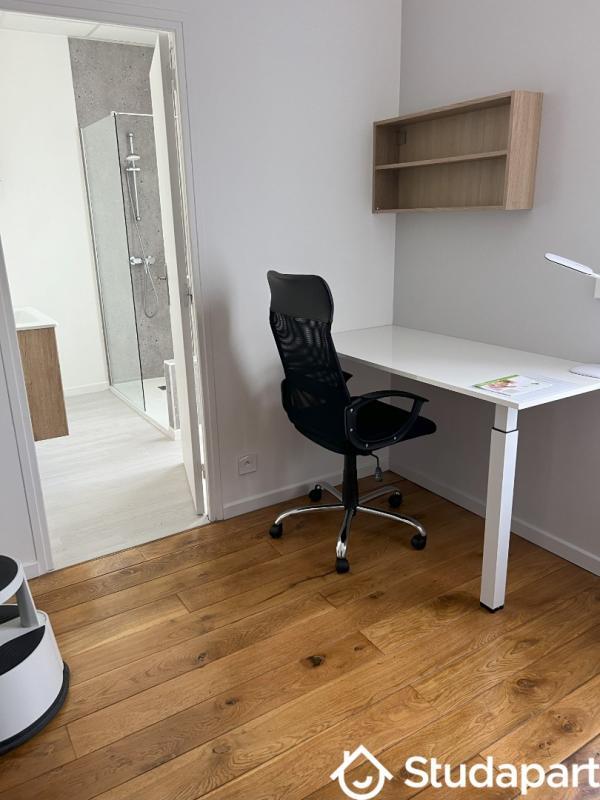 Chambre - 15 m² - 1 pièce