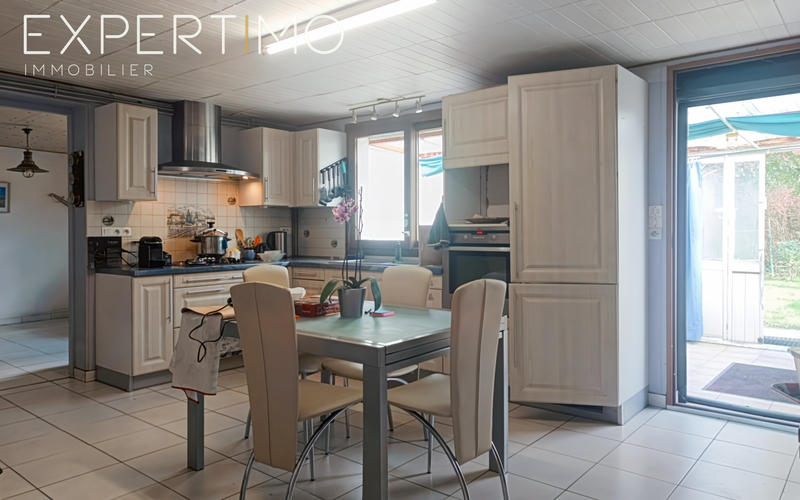 Maison - 100 m² - 5 pièces