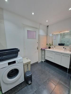 Appartement - 146 m² - 8 pièces