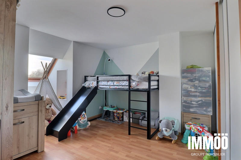 Maison - 110 m² - 5 pièces