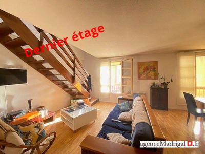 Appartement - 97 m² - 4 pièces