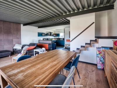 Maison contemporaine - 98 m² - 4 pièces