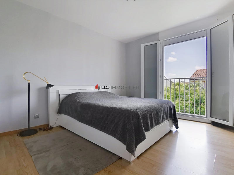 Maison - 84 m² - 4 pièces