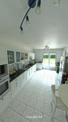 Maison - 163 m² - 7 pièces