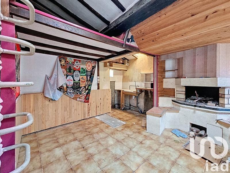 Maison - 207 m² - 7 pièces