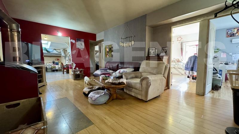 Maison de village - 150 m² - 12 pièces