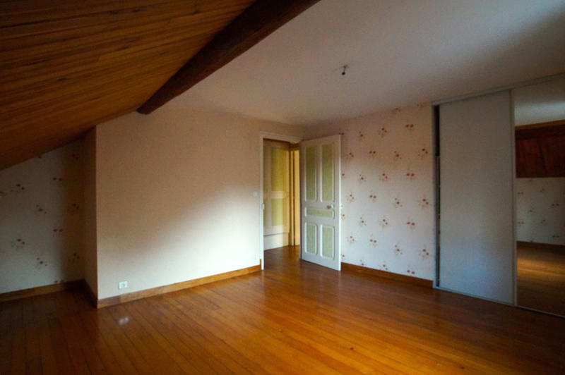 Maison - 148 m² - 6 pièces