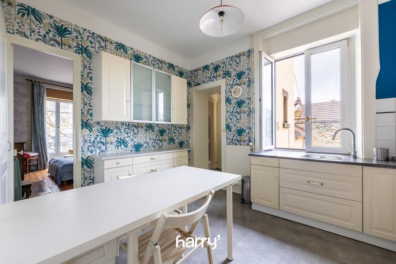 Appartement - 118 m² - 4 pièces