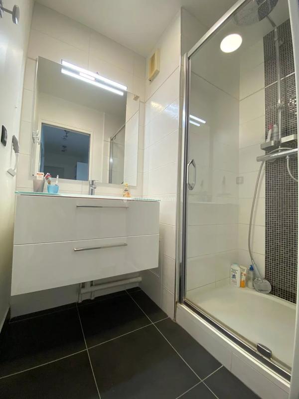 Appartement - 84 m² - 4 pièces