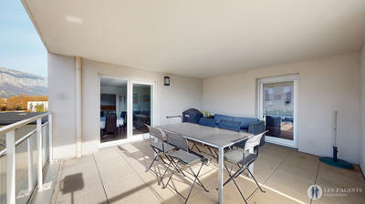 Appartement - 123 m² - 5 pièces