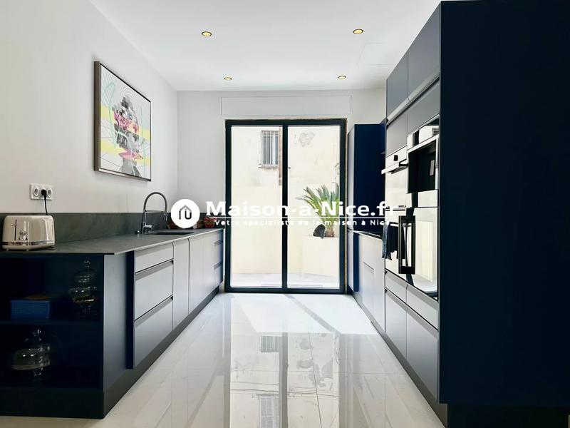 Maison - 138 m² - 6 pièces