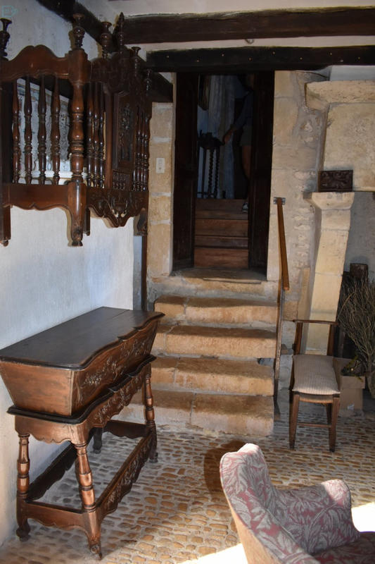 Maison - 230 m² - 6 pièces