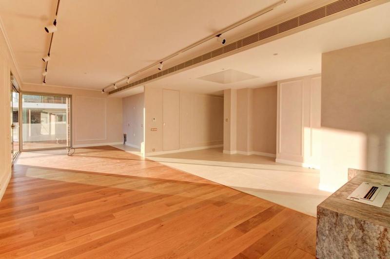 Appartement - 100 m² - 3 pièces