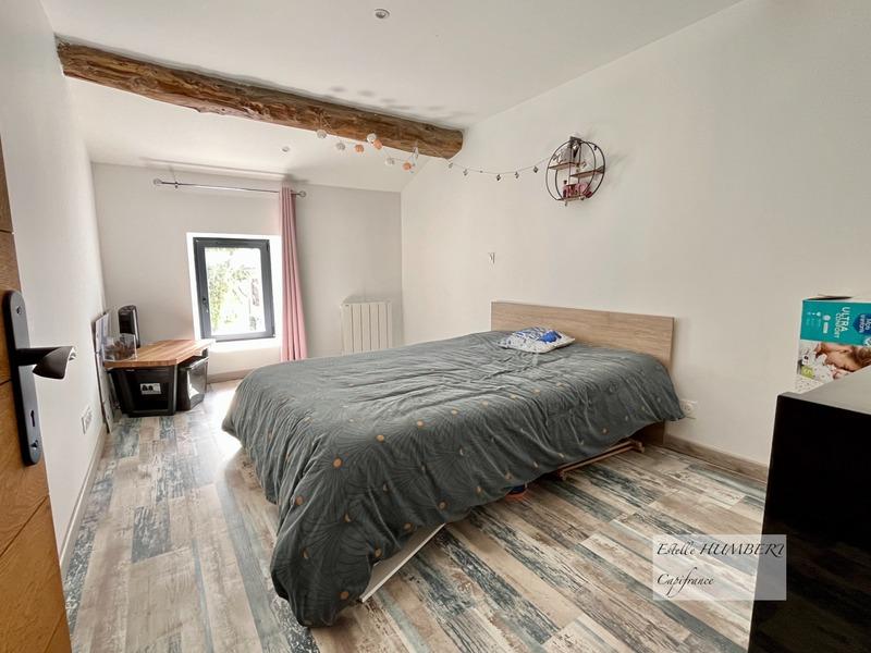 Maison en pierre - 188 m² - 6 pièces