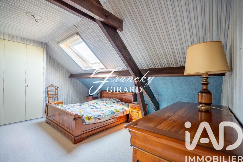 Maison - 131 m² - 7 pièces