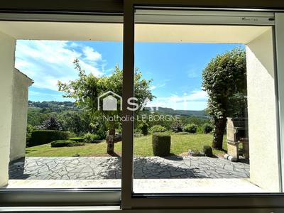 Maison - 139 m² - 6 pièces