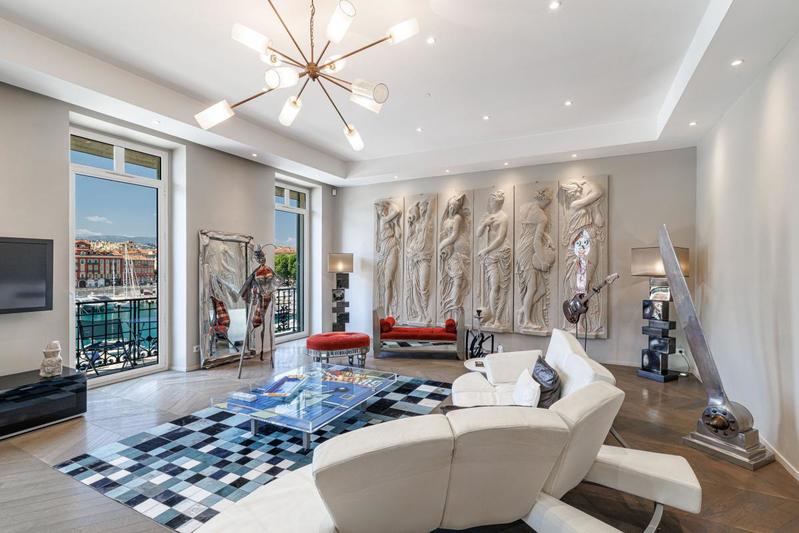 Appartement - 116 m² - 2 pièces