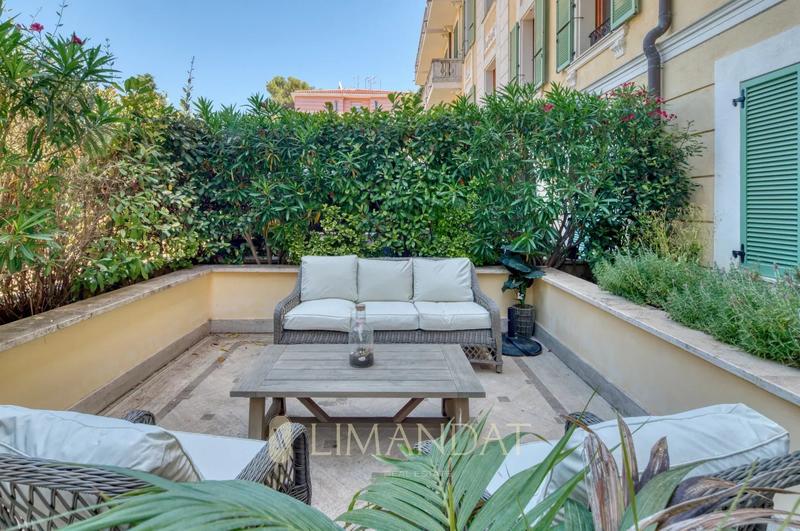 Appartement - 110 m² - 5 pièces