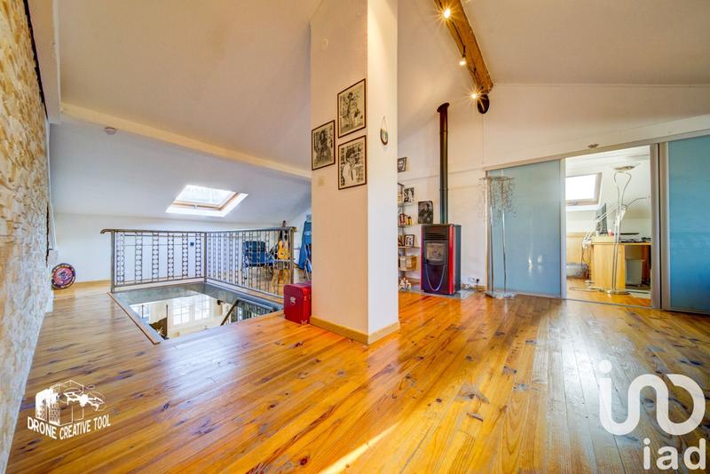 Appartement - 222 m² - 7 pièces