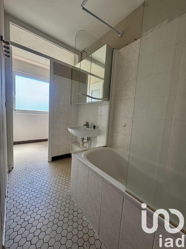 Appartement - 80 m² - 4 pièces