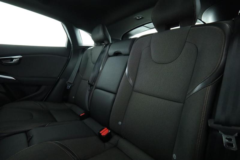 Volvo V40 Cross Country 2.0 D2 Oversta Edition Geartronic 6 120 ch