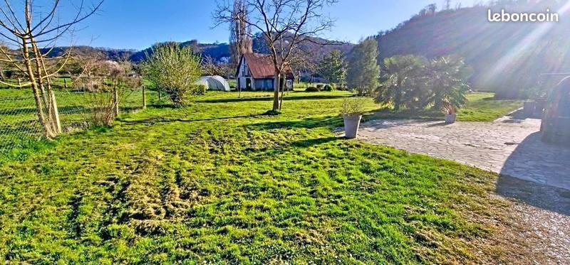 Maison - 205 m² - 8 pièces