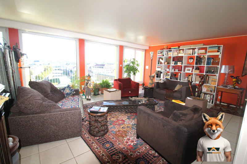 Appartement - 192 m² - 5 pièces