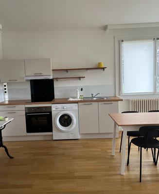 Maison - 87 m² - 4 pièces