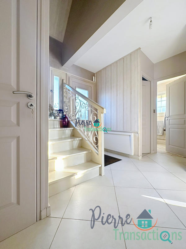 Maison - 97 m² - 5 pièces