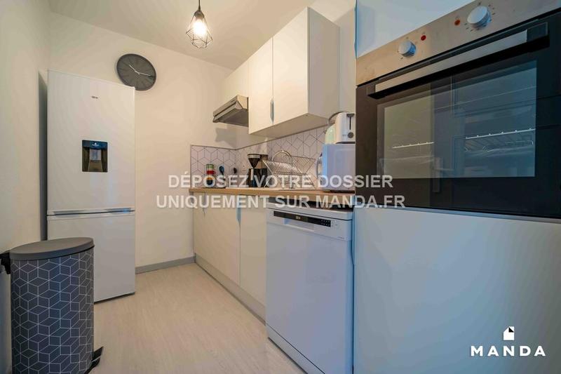 Chambre - 10 m² - 5 pièces