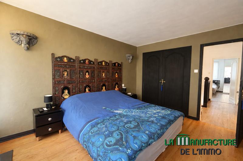 Duplex - 151 m² - 6 pièces