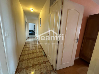 Maison - 176 m² - 5 pièces