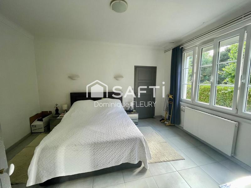 Maison - 252 m² - 8 pièces