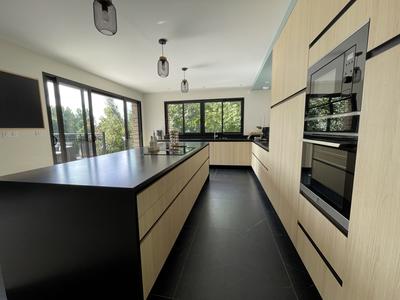 Maison contemporaine - 190 m² - 6 pièces