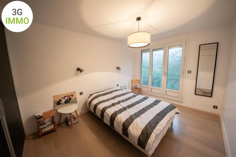 Appartement - 75 m² - 3 pièces