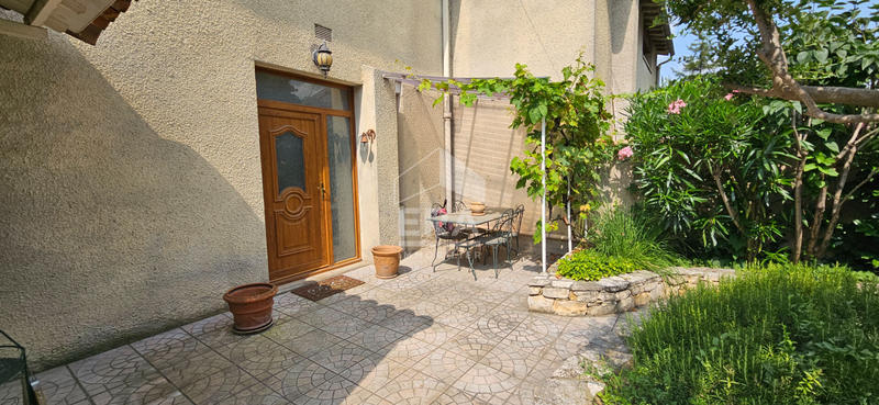 Maison - 103 m² - 5 pièces