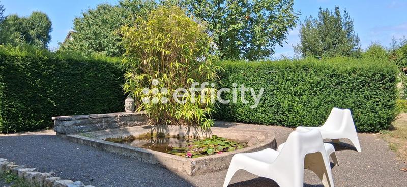 Maison - 208 m² - 10 pièces