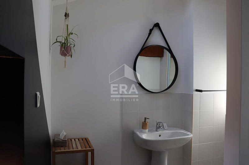 Maison - 284 m² - 10 pièces