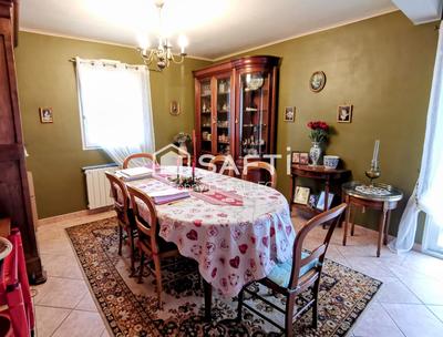 Maison - 145 m² - 5 pièces