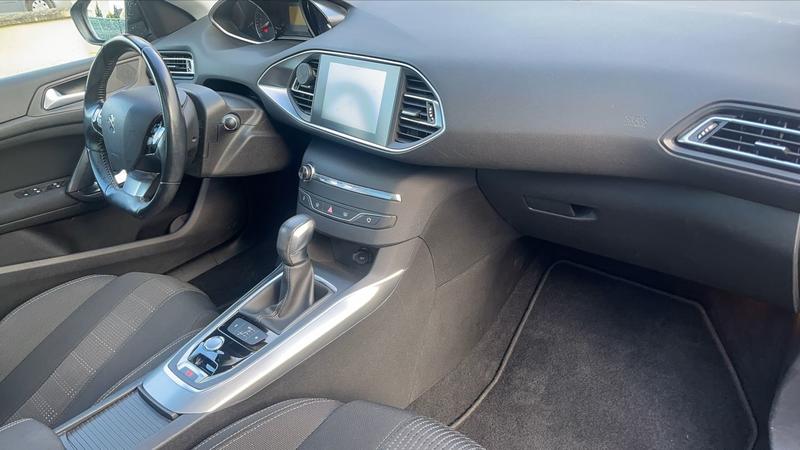 Peugeot 308 1.2 PureTech 130 Eat6 Allure Pack - Automatique