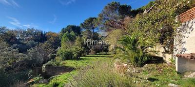 Propriété - 220 m² - 7 pièces