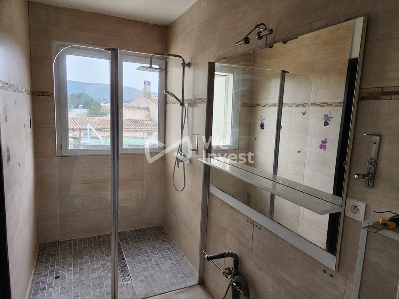 Maison - 122 m² - 6 pièces