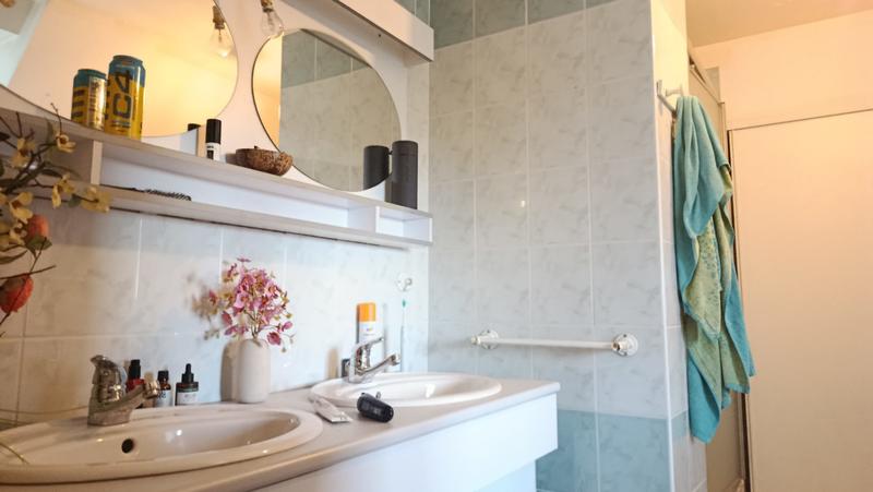 Maison traditionnelle - 160 m² - 8 pièces