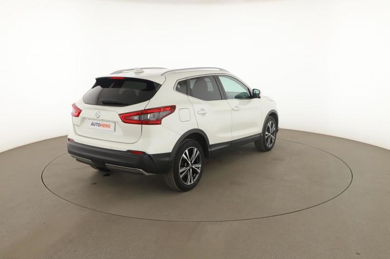 Nissan Qashqai 1.2 Dig-T n-Connecta 115 ch