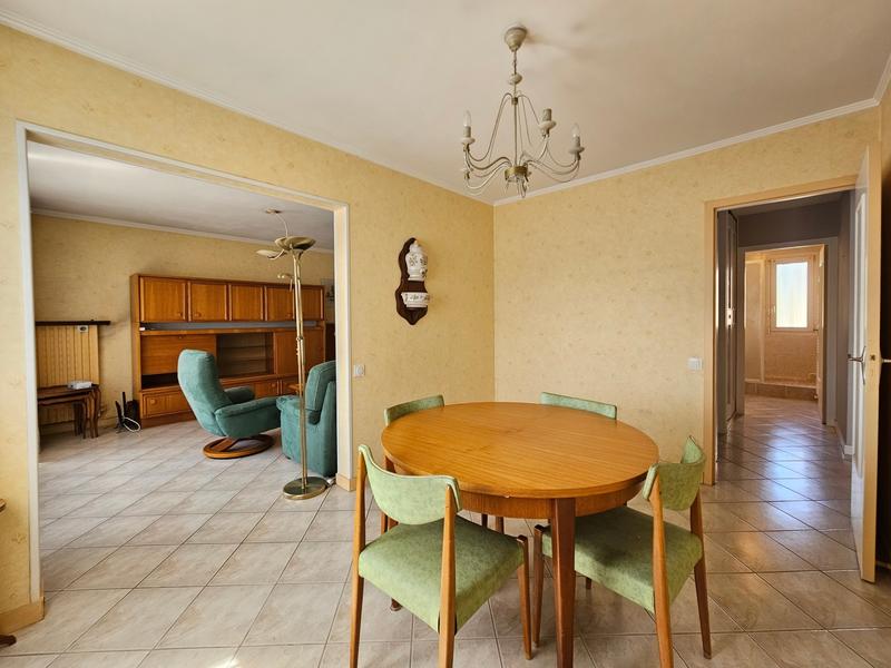 Appartement - 75 m² - 4 pièces