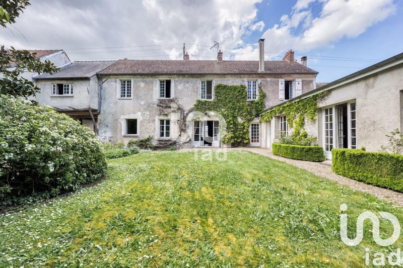 Maison - 283 m² - 8 pièces