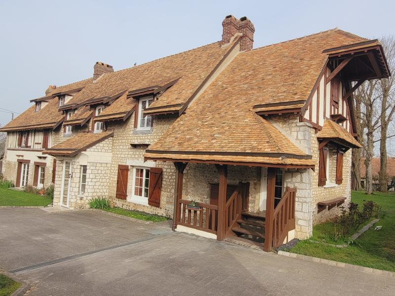 Maison ancienne - 295 m² - 8 pièces